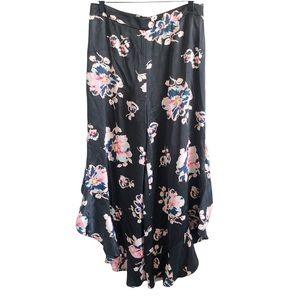 Anthropologie Tansy Ruffled Pants Size Size 6